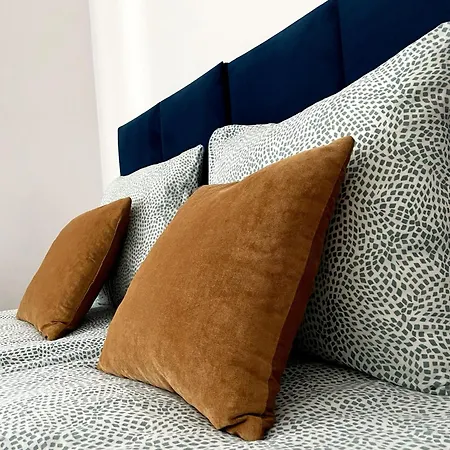 Apartment Lily - Ideal For Groups And Families Near Train Station *