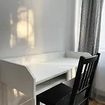 Apartament Lily - Ideal For Groups And Families Near Train Station Gdańsk