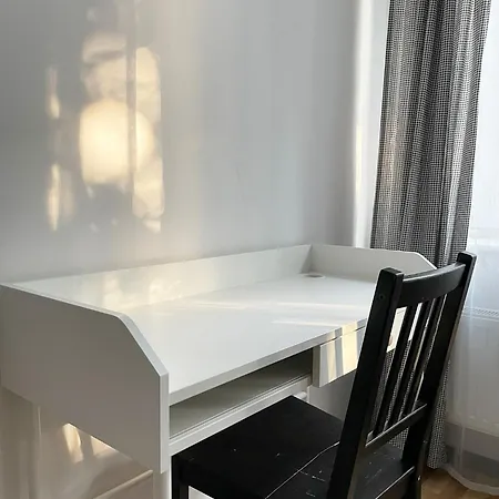 Lejlighed Lily Apart - Spacious 2Br In Wrzeszcz - Sleeps 8 Gdańsk