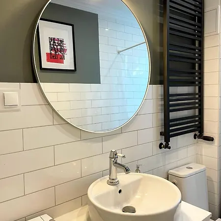 Lily Apart - Spacious 2Br In Wrzeszcz - Sleeps 8 Gdańsk