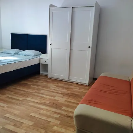 Lily Apart - Spacious 2Br In Wrzeszcz - Sleeps 8 Apartment